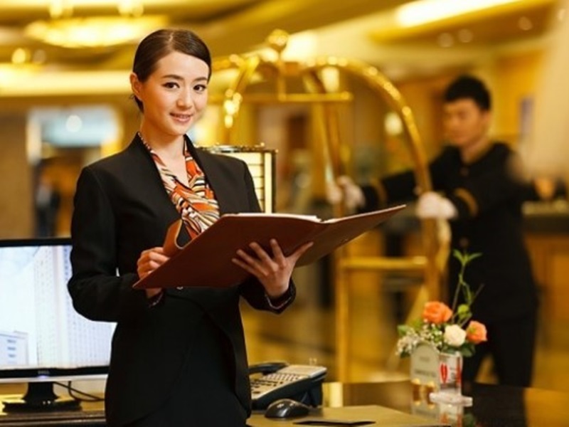 Tuyển dụng quản trị khách sạn: 7 yếu tố giúp trúng tuyển trong 3 nốt nhạc